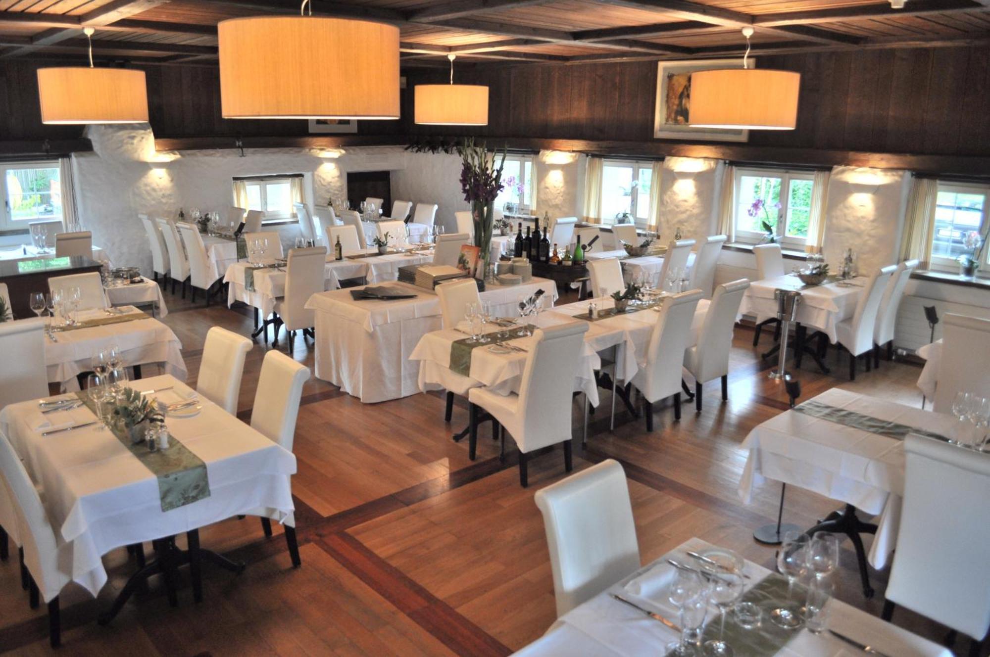 Landgasthof Leuen Uitikon Екстериор снимка